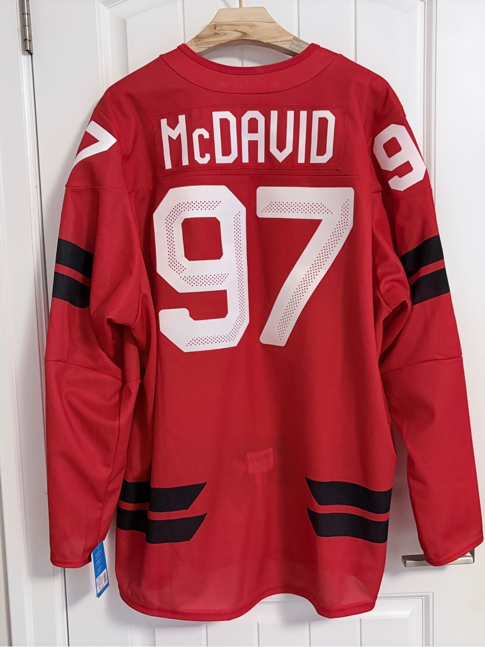 BNWT Authentic Bauer 2026 Olympics Canada Connor McDavid Semi Pro Jersey Size 56